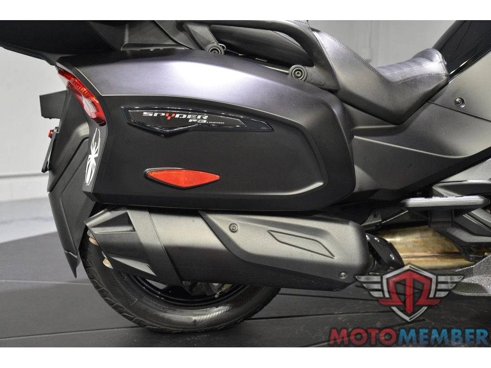2022 Can-am Spyder F3 Limited Dark Wheels alt