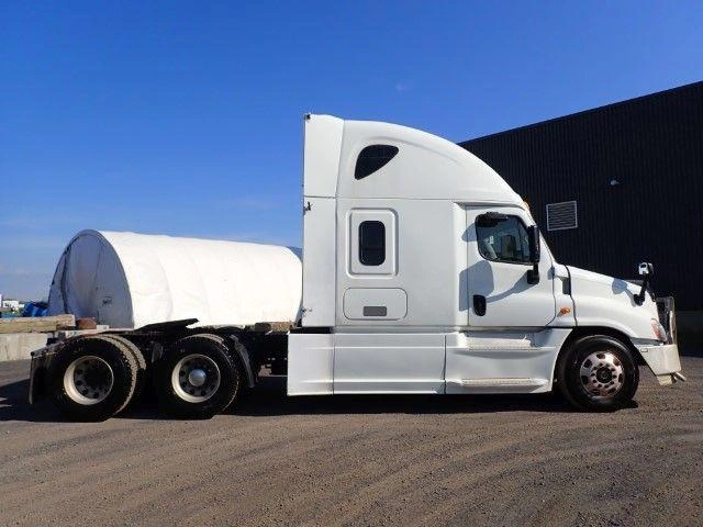 Freightliner Cascadia 2015