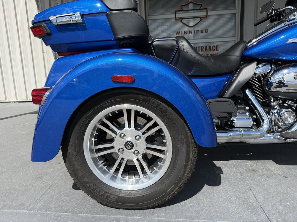 2024 Harley-davidson Tri Glide Ultra alt