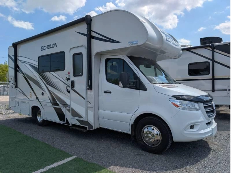 Thor Motor Coach Echelon Mb24 2024 alt