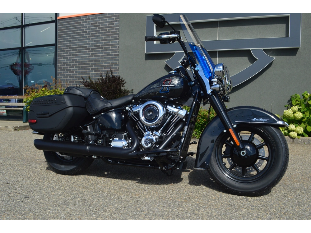 2026 Harley-davidson Flhc alt