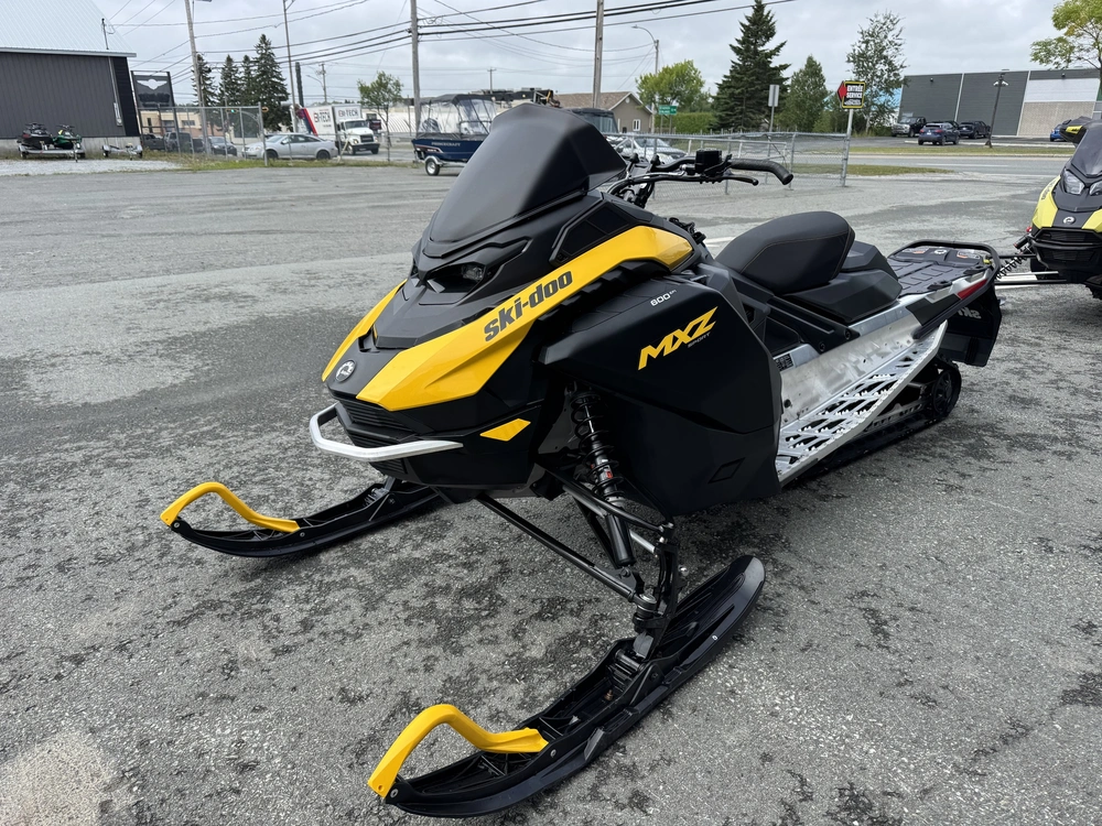 2026 Ski-doo Mxz Sport 137’’ 600efi alt