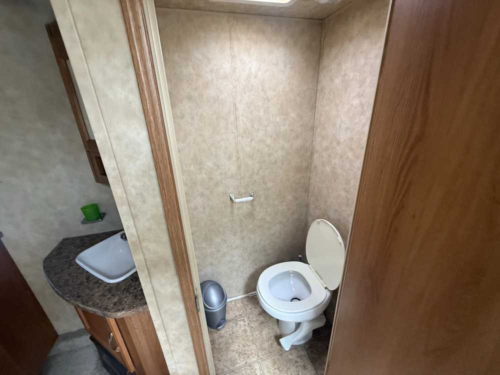 2008 Kz-rv Durango 1500 285rl alt