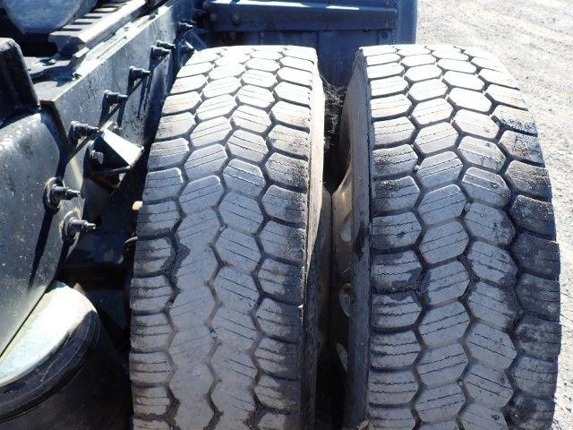 Peterbilt 389 2021