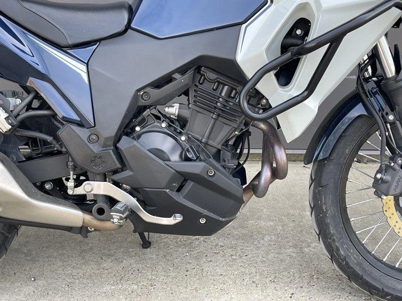 2022 Kawasaki Versys-x 300 alt
