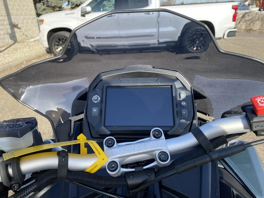 2027 Polaris 850 Indy Xc 137 alt