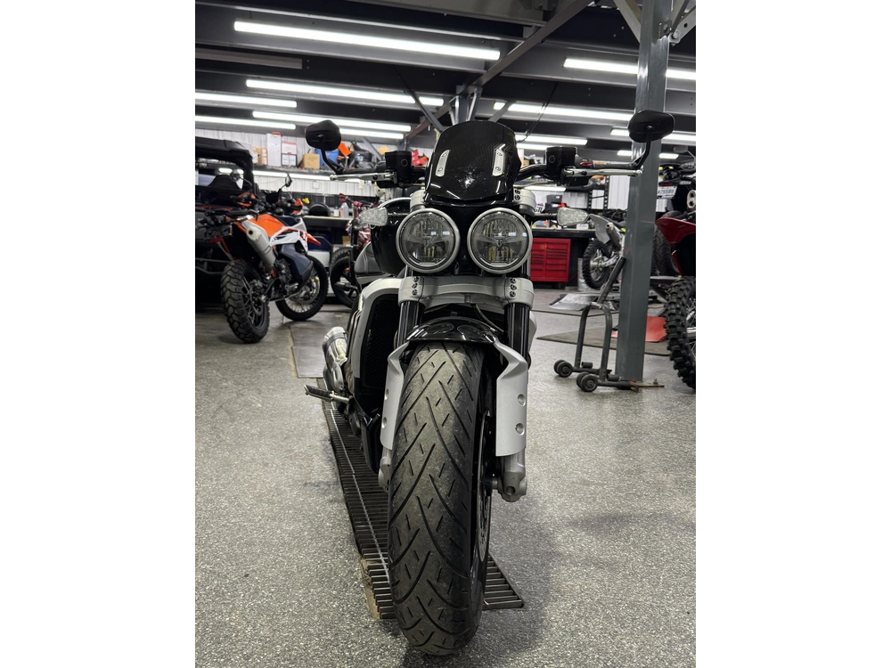 Triumph Rocket 3 R 2020 alt