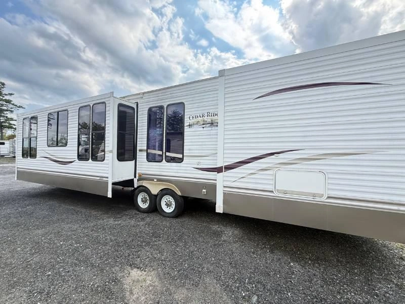 2010 Heartland Cedar Ridge 40fkss