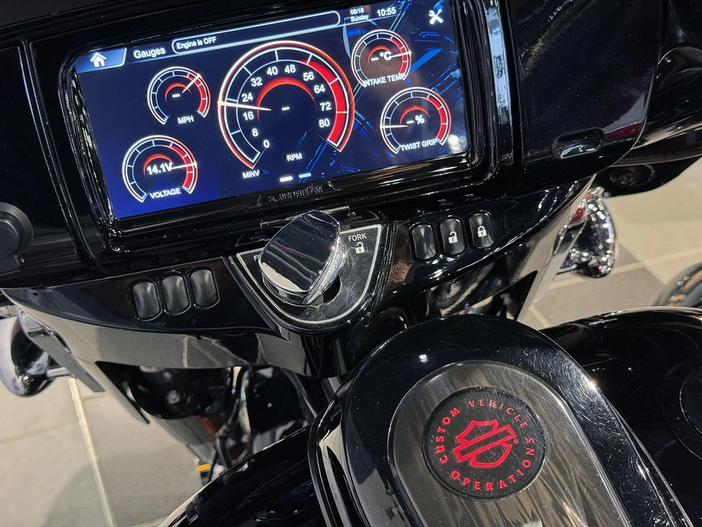 Harley-davidson Cvo Street Glide Flhxse 2017 alt