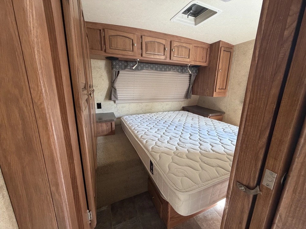 Forest River Flagstaff Super Lite 27bess 2016 alt