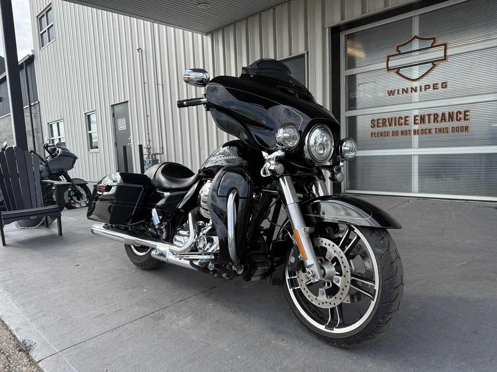 2016 Harley-davidson Street Glide Special alt