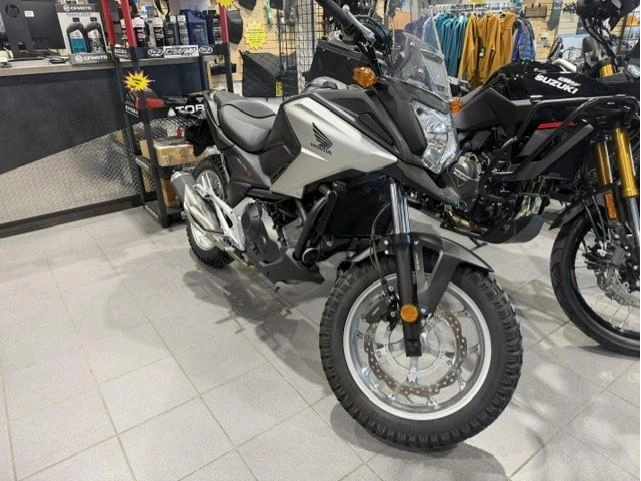 2017 Honda Cb750as Black Nc 750 alt