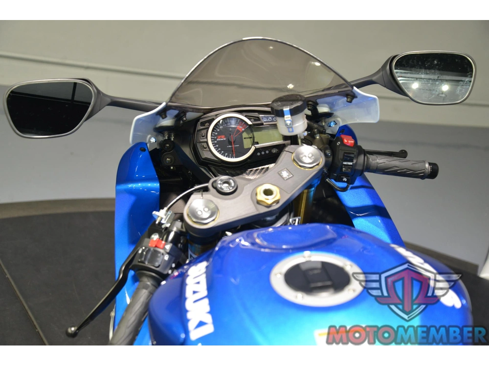 2024 Suzuki Gsx-r750z alt