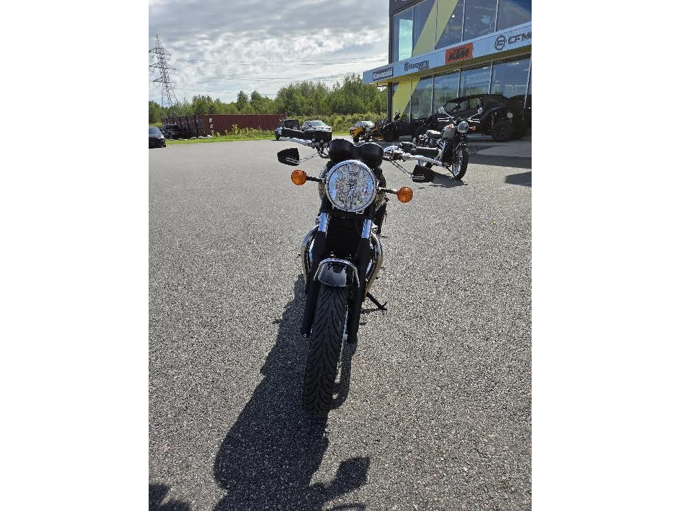 Triumph T100 Bonneville Icon 2025 alt