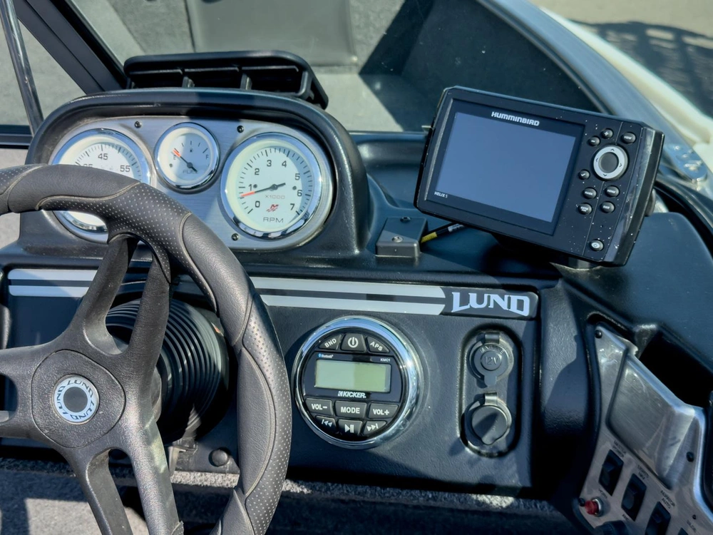 2019 Lund 1775 Adventure alt