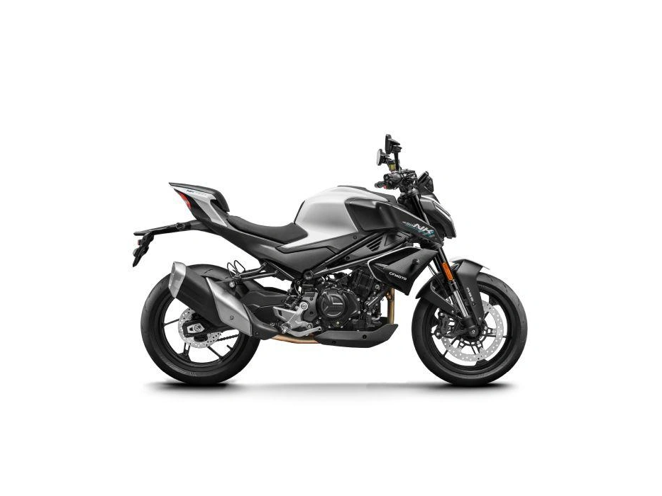 2027 Cfmoto 450nk alt