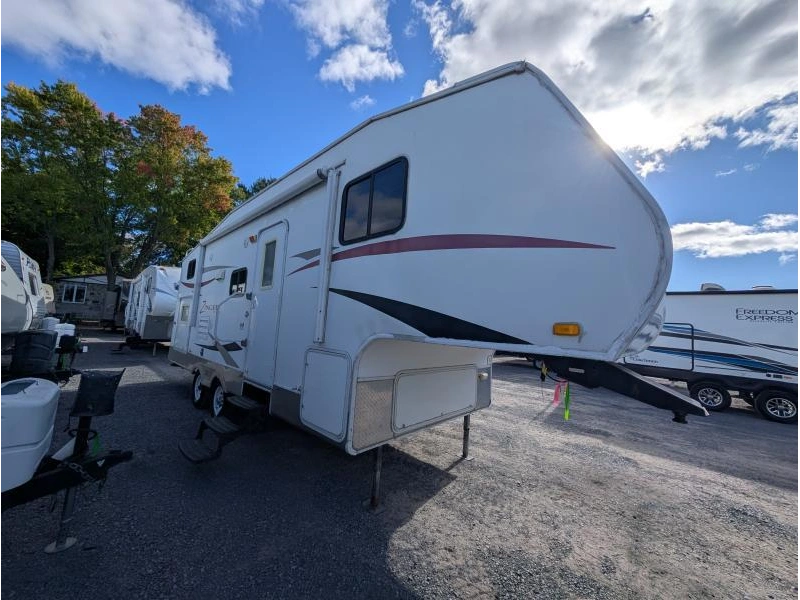Crossroads Zinger 250bh 2010 alt