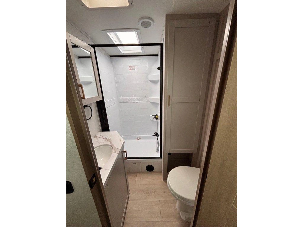 Jayco Jay Feather 29qbh 2027 alt