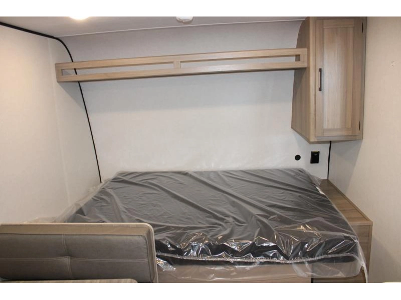 Keystone Rv Coleman 17bx 2026 alt