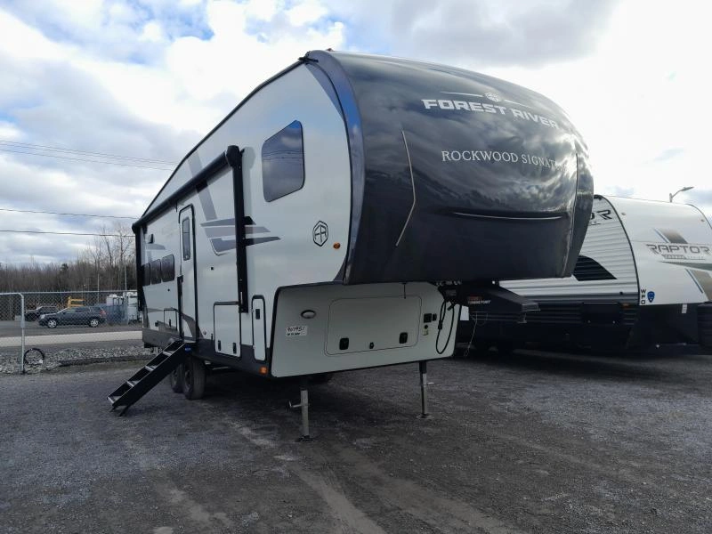 Forest River Rockwood Signature 301rks 2025 alt