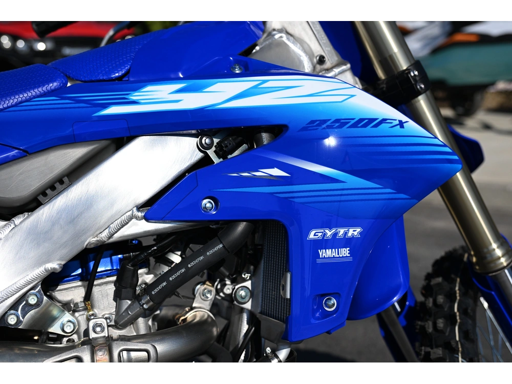 2027 Yamaha Yz250f alt