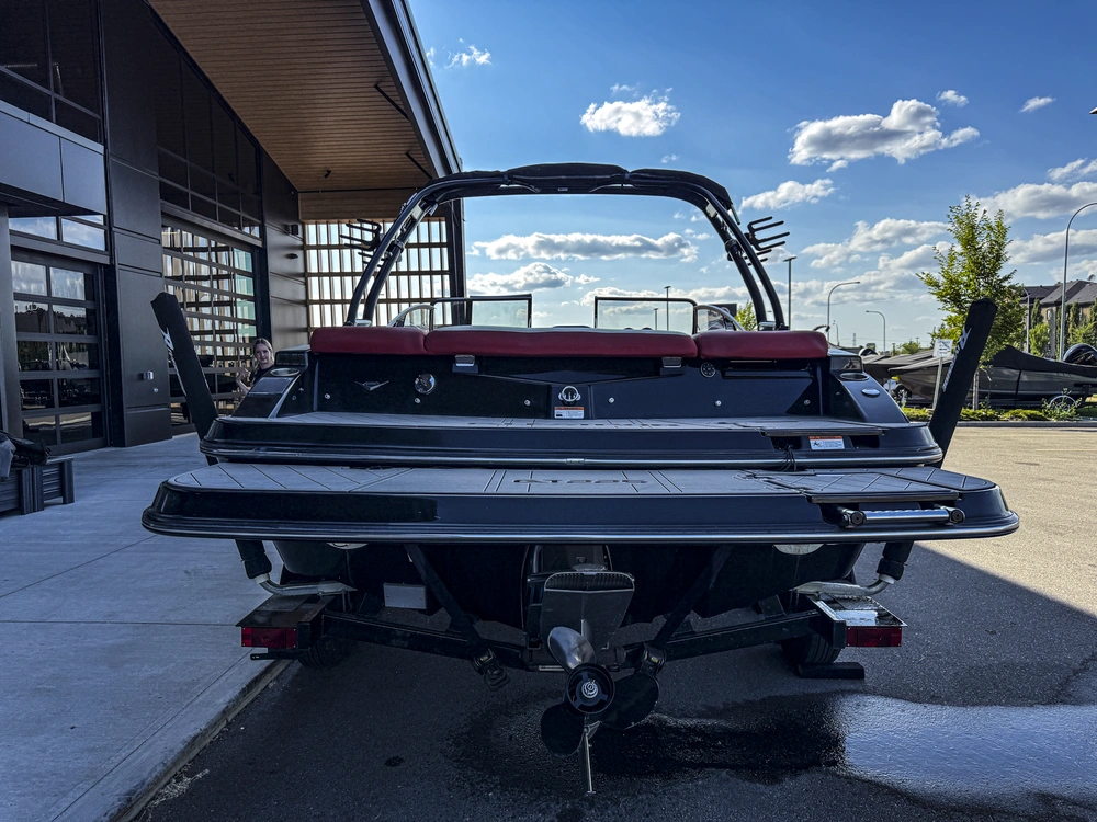 2013 Glastron Gt225 alt