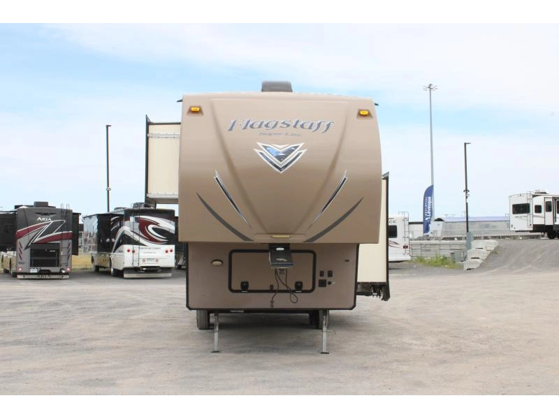 2018 Forest River Flagstaff 527rlws alt