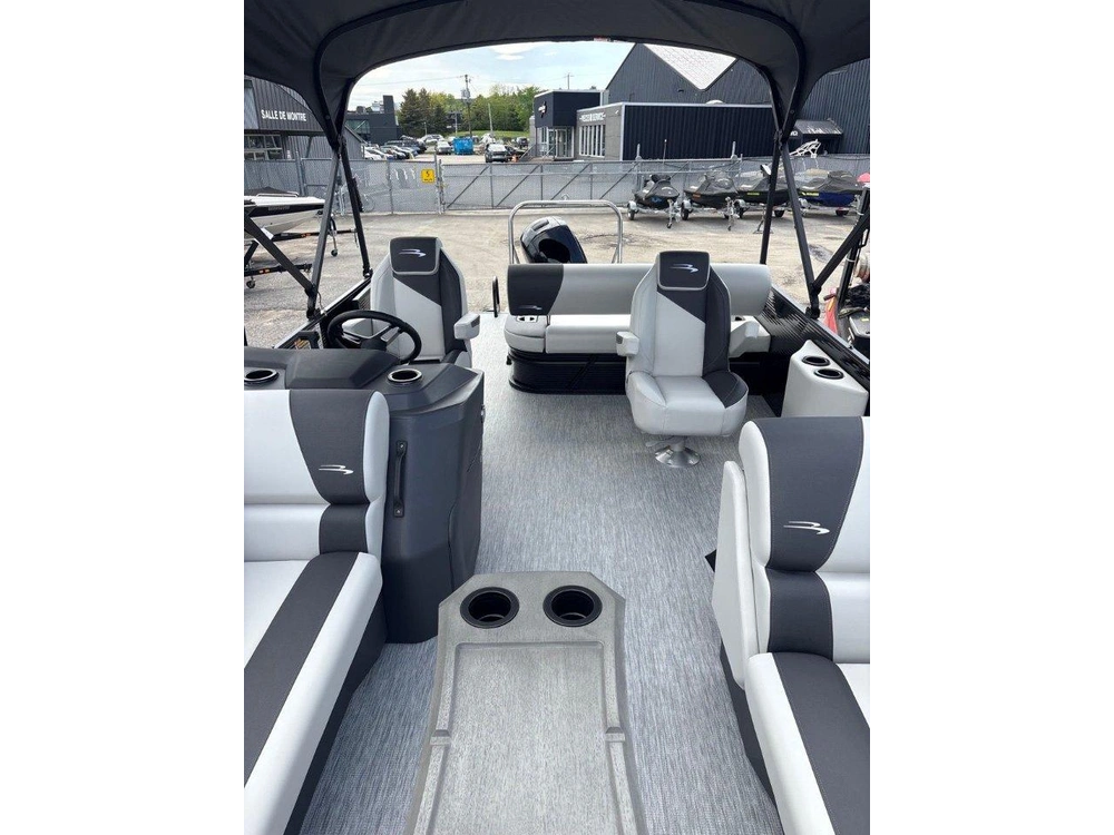 Bennington Marine 22 S-one Swingback 2026 alt