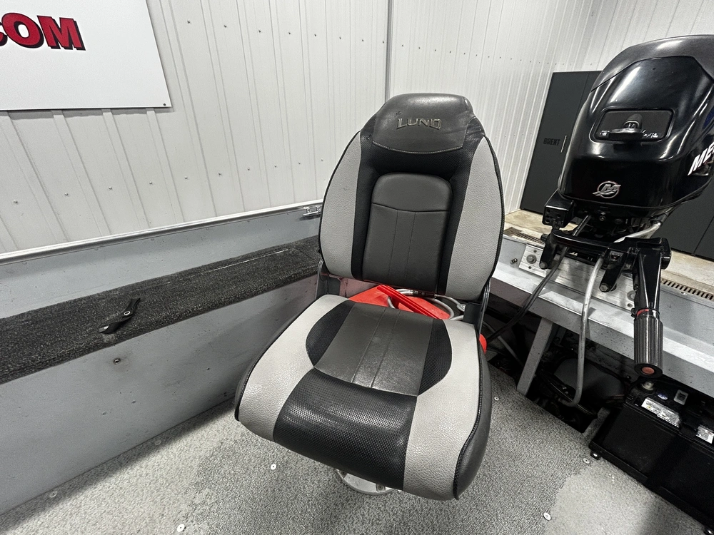 2014 Lund Boat Co 1400 Fury Tiller alt