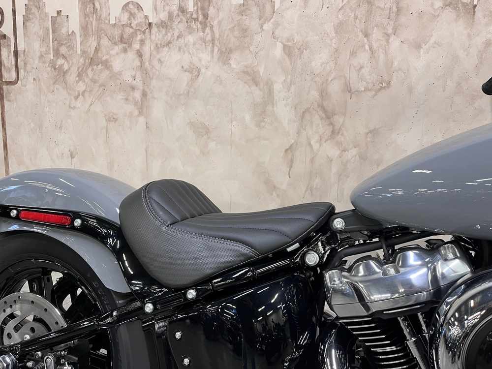 2026 Harley-davidson Fxbb Street Bob alt