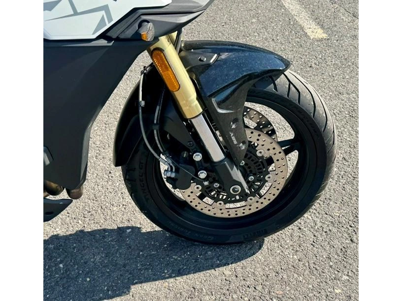 2023 Cfmoto Adventura 650 alt