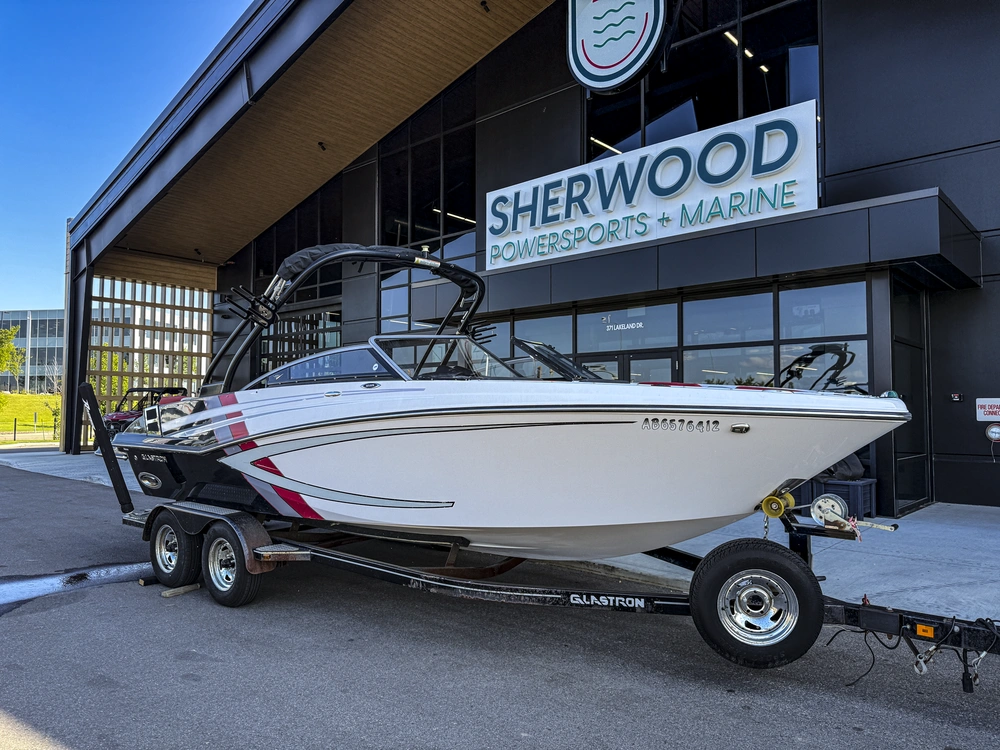2013 Glastron Gt225 alt
