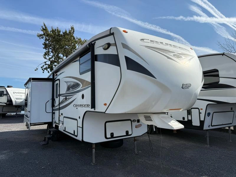 Crossroads Cruiser 30es 2012 alt