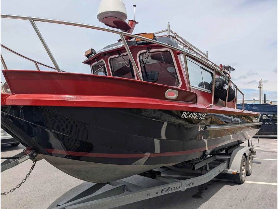 2015 Kingfisher 2725 Weekender alt