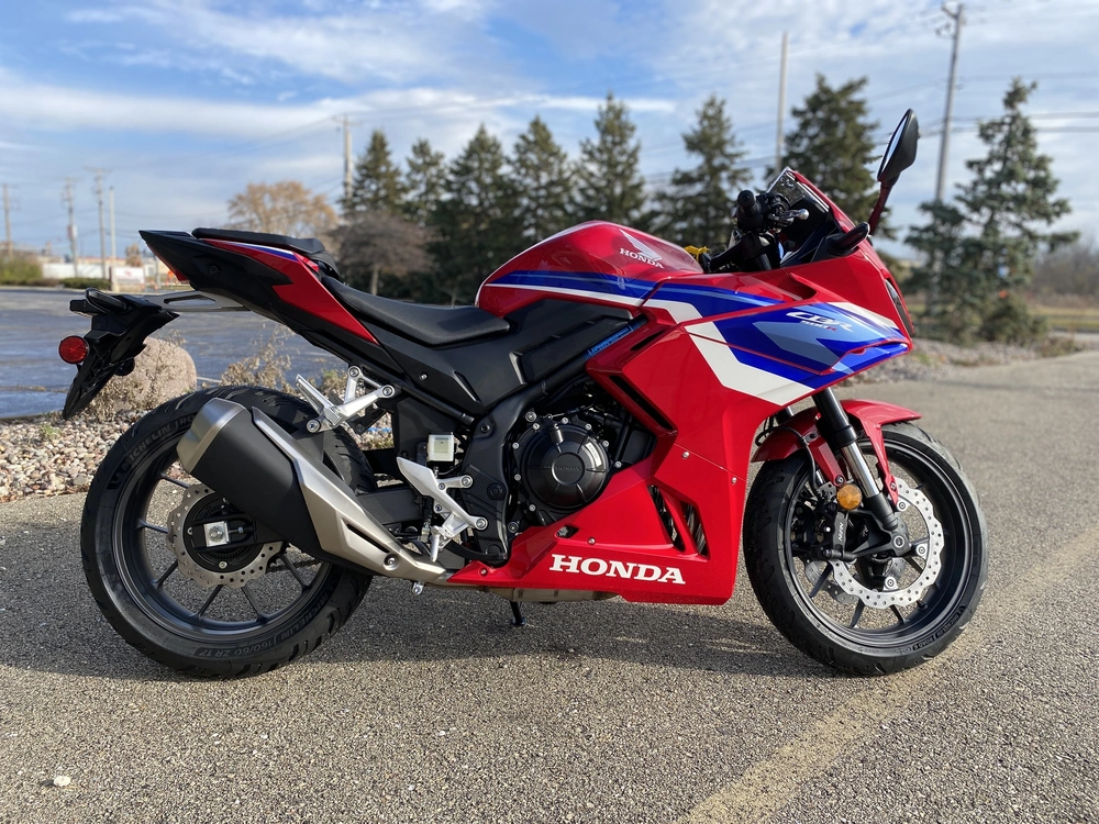 2026 Honda Cbr500r alt