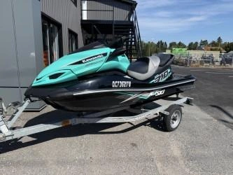 Kawasaki Ultra 310x 2020 alt