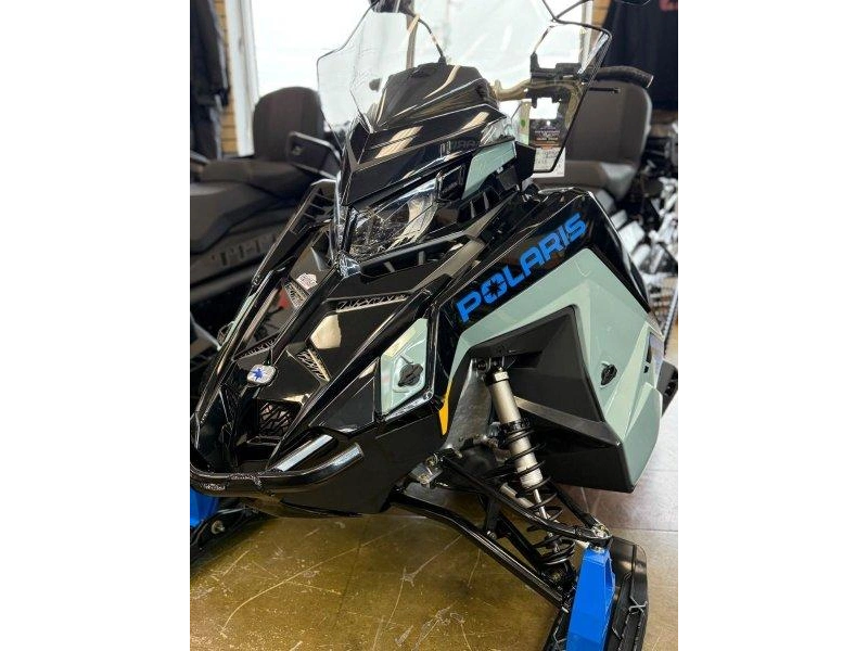 Polaris 2026 Titan Adv Ultmt 850 1.8 2026 alt