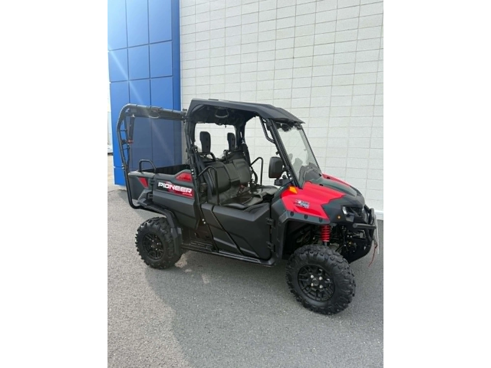 2024 Honda Pioneer 700 - 4 Deluxe Deluxe alt