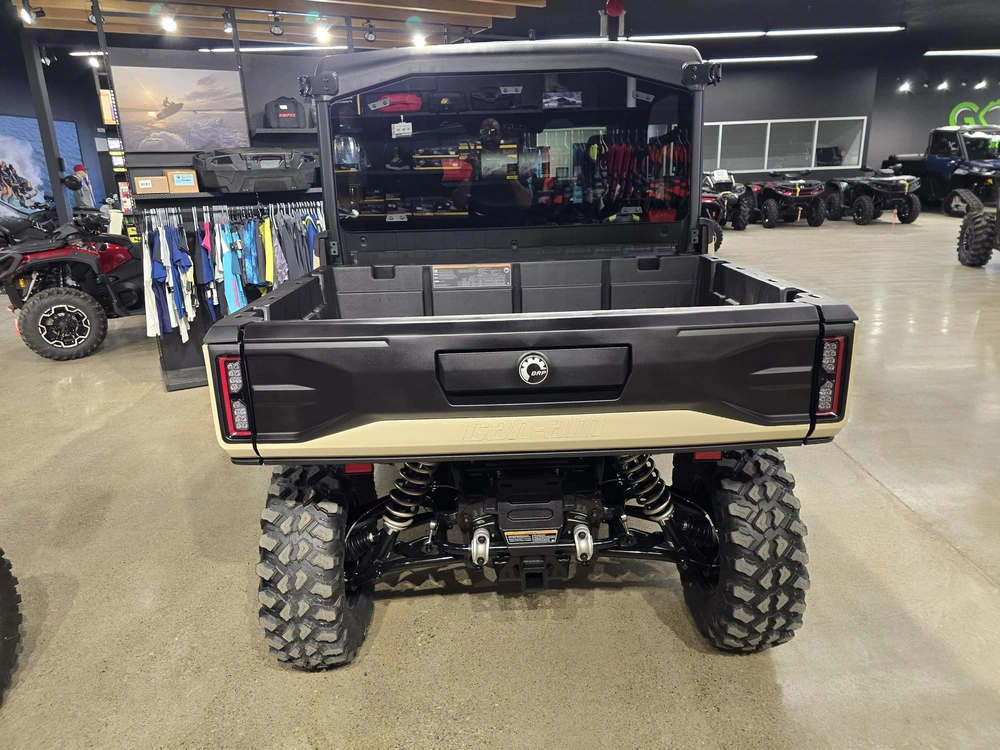 2026 Brp Defender Limited Cab Hd11 alt