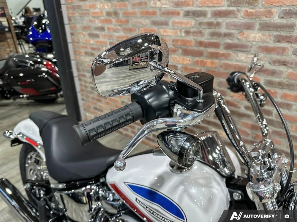 2026 Harley-davidson Super Glide alt