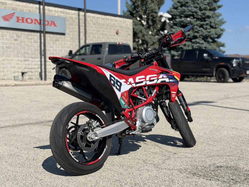 2024 Gasgas Sm700 alt