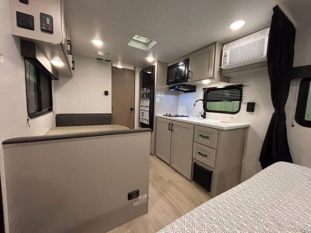 Jayco Jay Flight 175fq 2027 alt