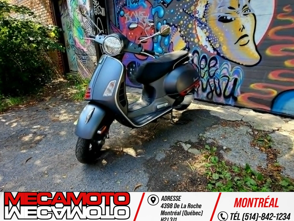 2022 Vespa Gts 300 alt