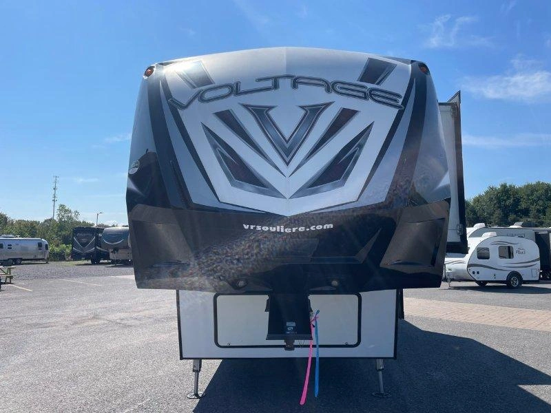 Dutchmen Voltage 3305 2018 alt