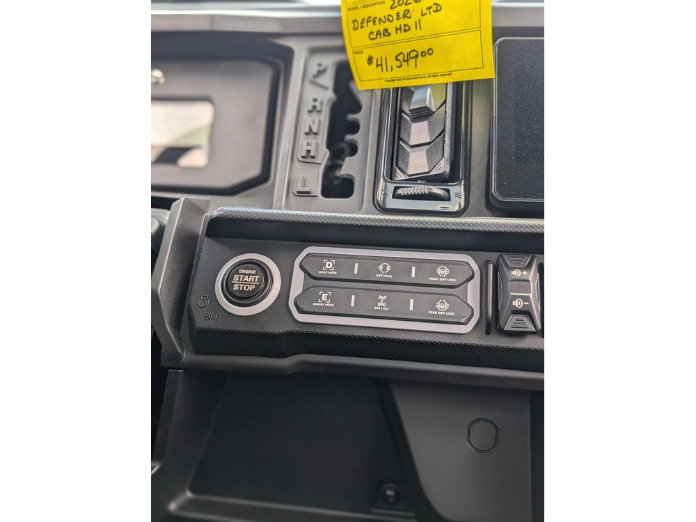 2026 Can-am Defender Limited Cab Hd11 alt