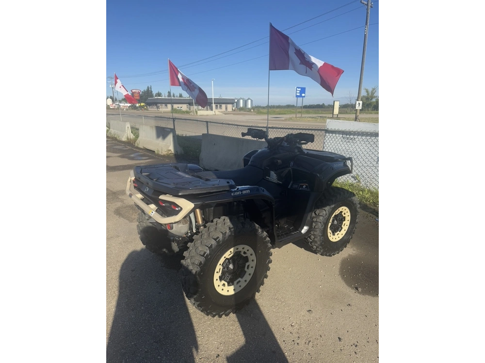 2026 Can-am 4ntf **dealer Demo** Outlander Backcountry 1000r alt