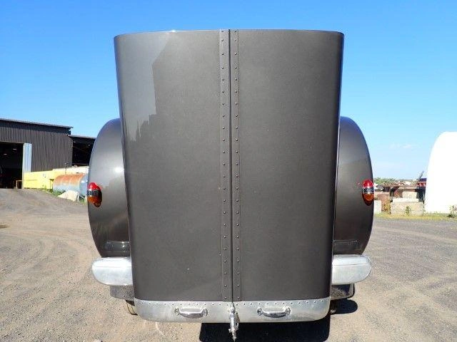 Peterbilt 389 2021