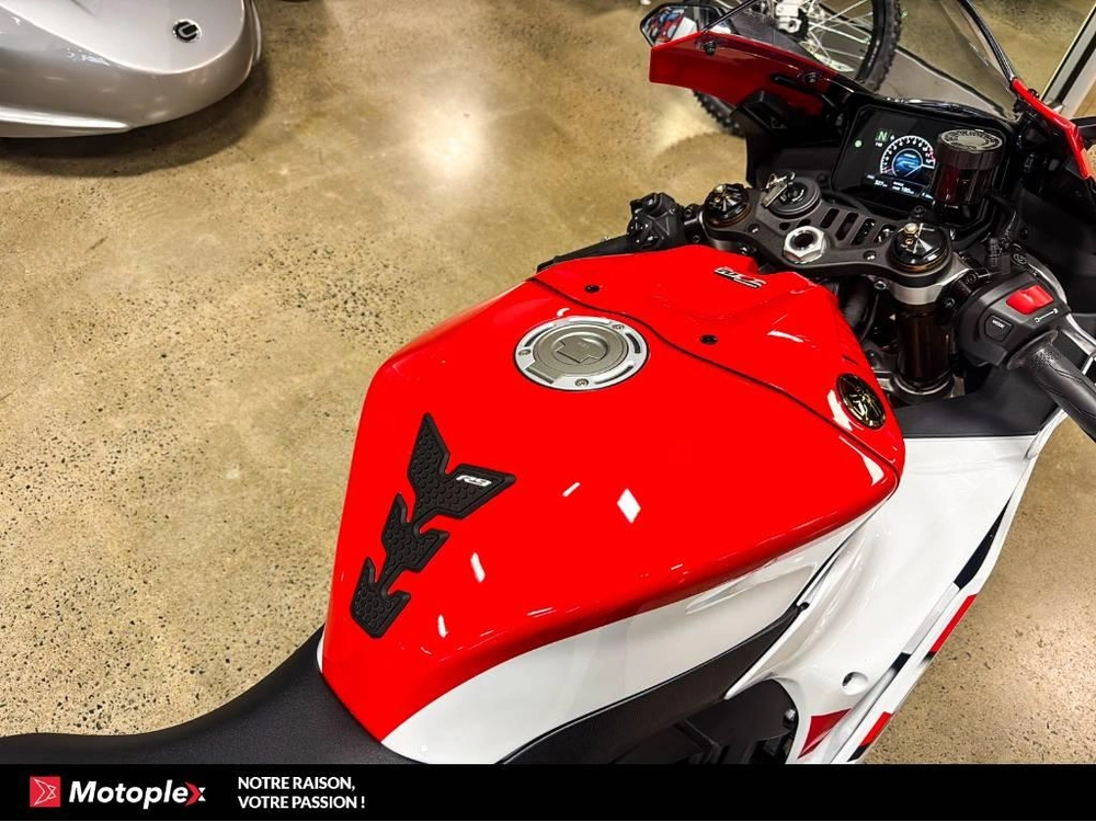 2026 Yamaha R9 70iem Anniversaire *336 Km* alt