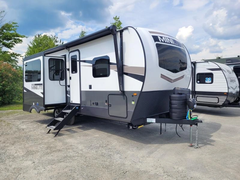 Forest River Rockwood Mini Lite 2518s 2024 alt