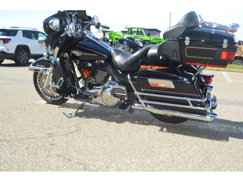 2010 Harley-davidson Flhtcu alt